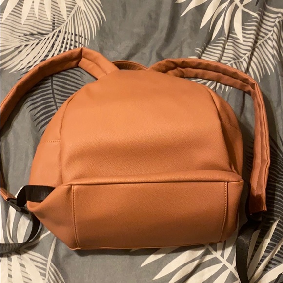 Justfab Backpack - Picture 2 of 7